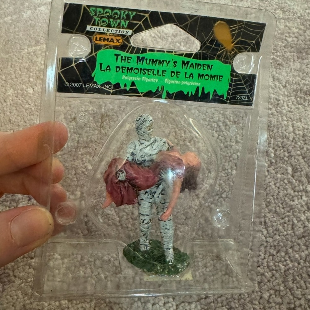 Lemax Spooky Town THE MUMMY'S MAIDEN Halloween Figurine SUPER RARE